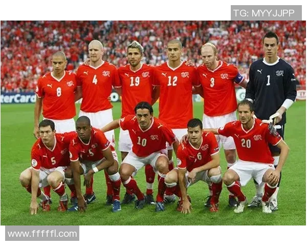 意大利16号足球明星的辉煌历程与传奇瞬间解析 意大利16号足球明星的辉煌历程与传奇瞬间解析