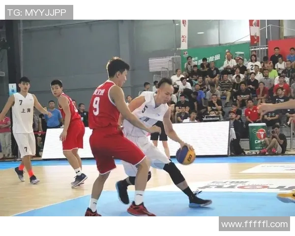 篮球耐力排行榜揭晓上海篮球队荣获第三名展现强大实力与团队精神