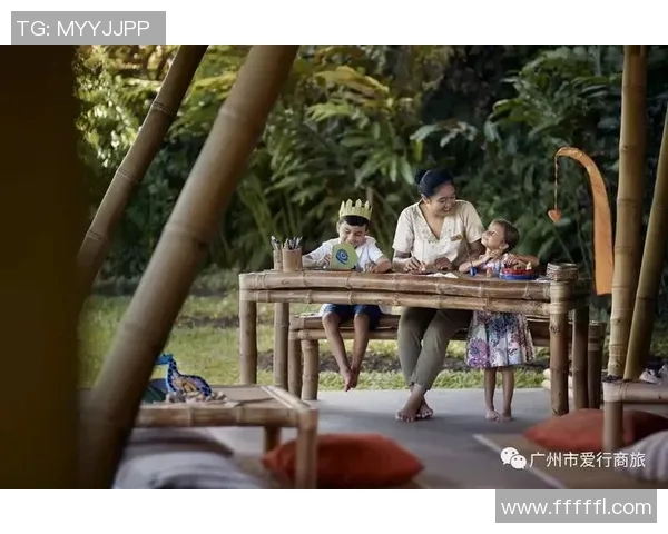 小孩足球明星展现舞蹈才华的视频让人惊叹不已，尽显运动与艺术的完美结合